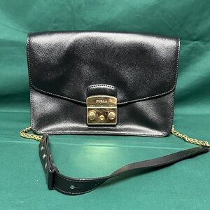 ❤️SOLD❤️Furla Black Crossbody Bag with Gold Accents